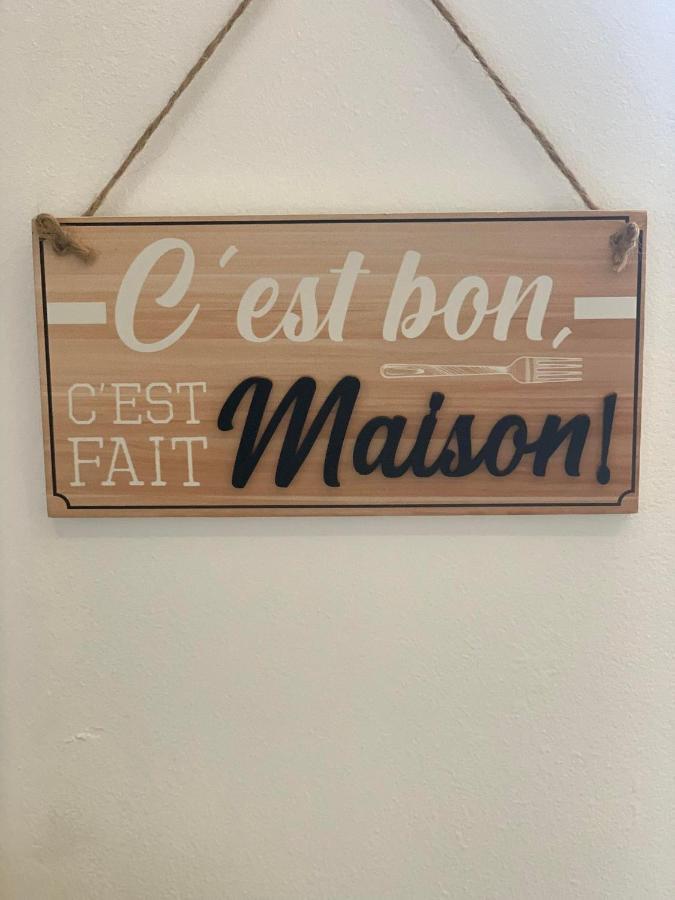 T2 Cosy Matelas 5* / Ecran Plat Qled Macon Bagian luar foto